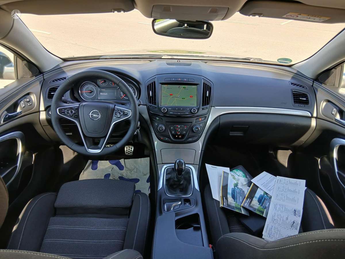 Opel Insignia 2014 — photo 20
