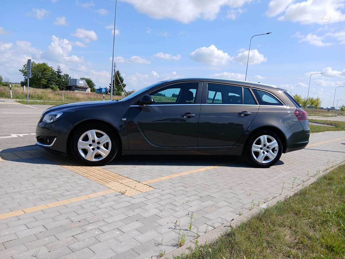Opel Insignia 2014 — engine 2000 cm³, 140 HP (103kW)