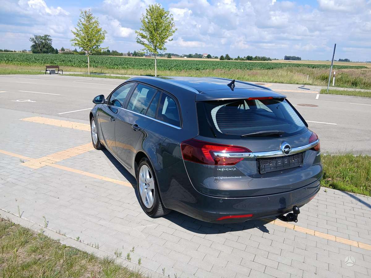 Opel Insignia 2014 — photo 9