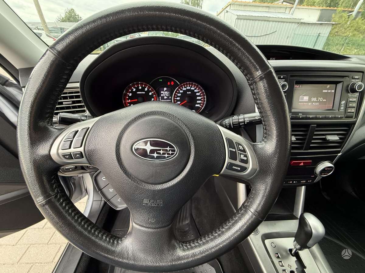 Subaru Forester 2013 — photo 11
