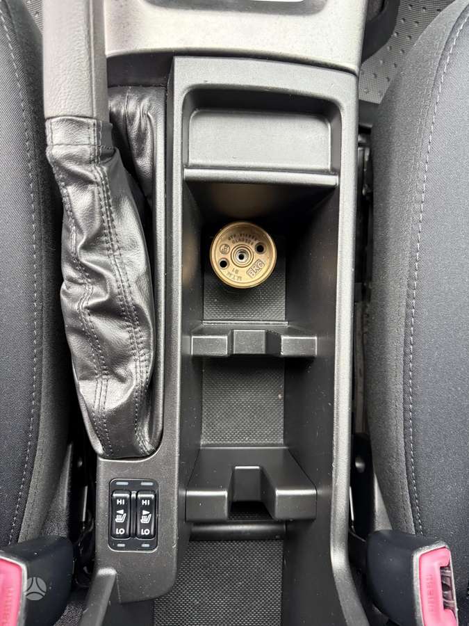 Subaru Forester 2013 — photo 16