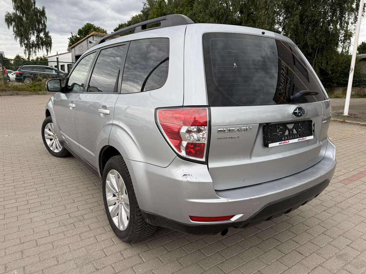Subaru Forester 2013 — photo 6