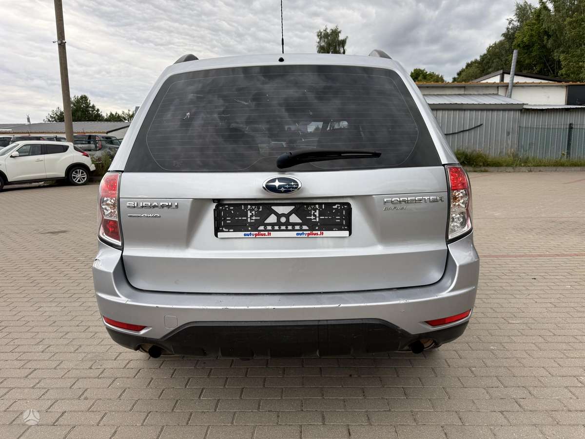 Subaru Forester 2013 — photo 8