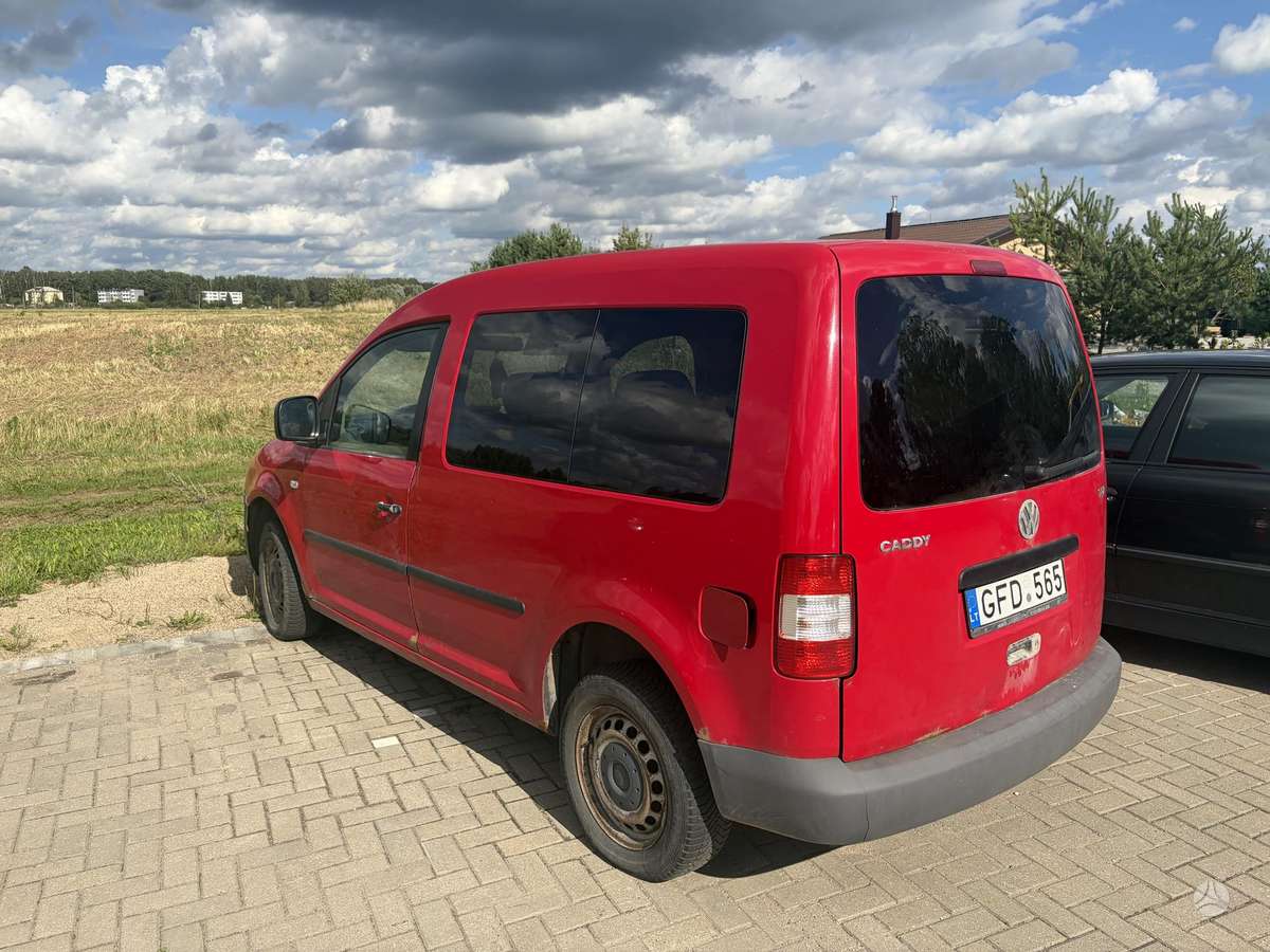 Volkswagen Caddy 2005 — rear view