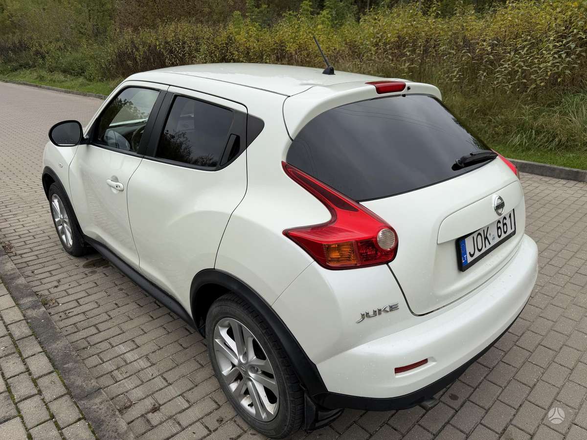 Nissan Juke 2011 — photo 7