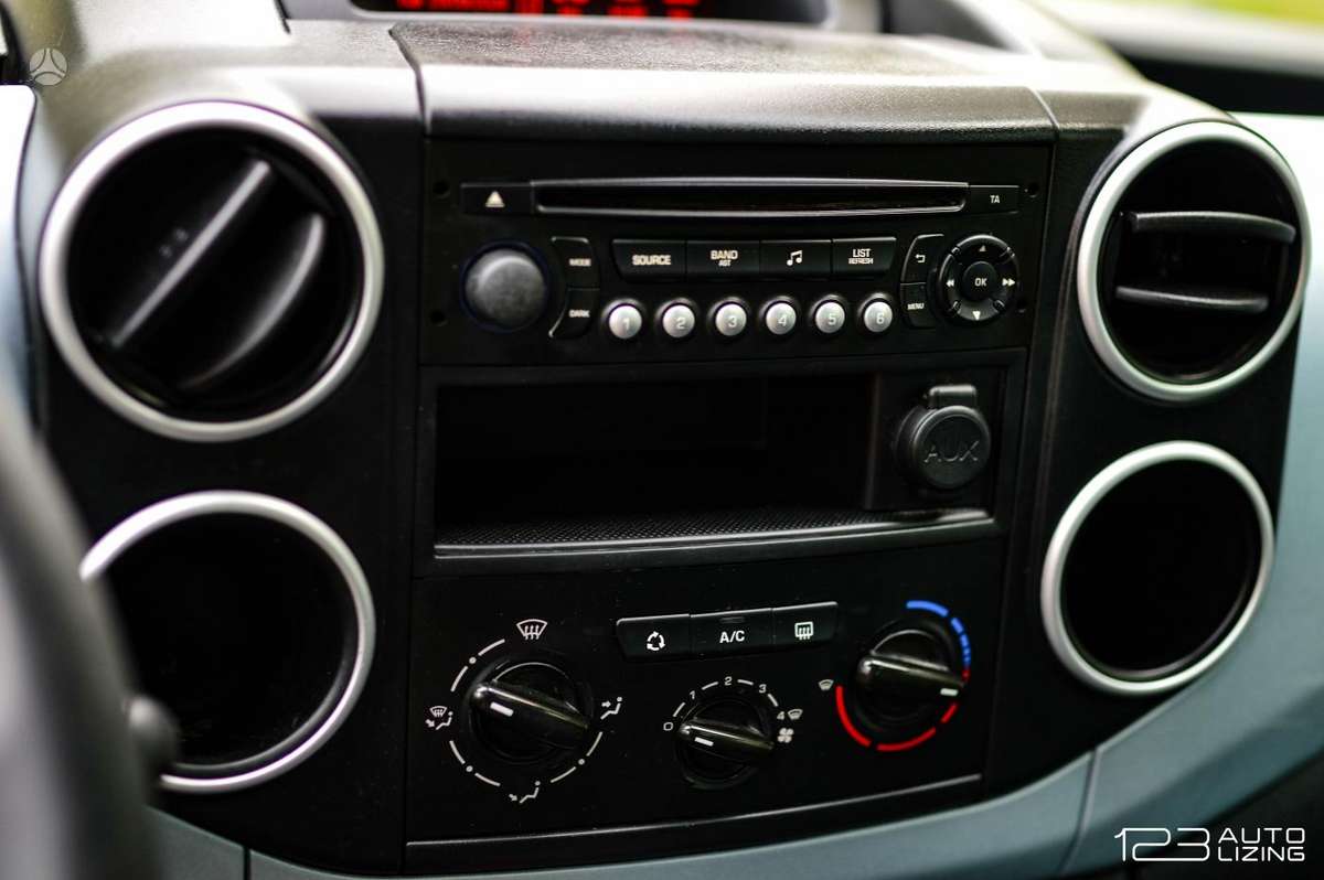 Citroen Berlingo 2015 — photo 15