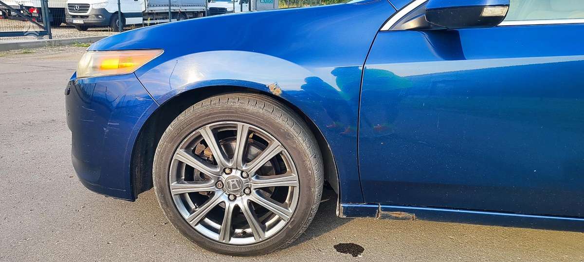 Honda Accord 2010 — photo 10