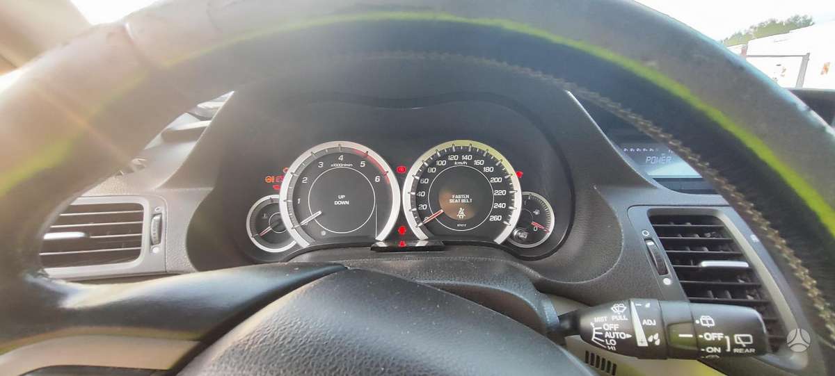 Honda Accord 2010 — photo 30