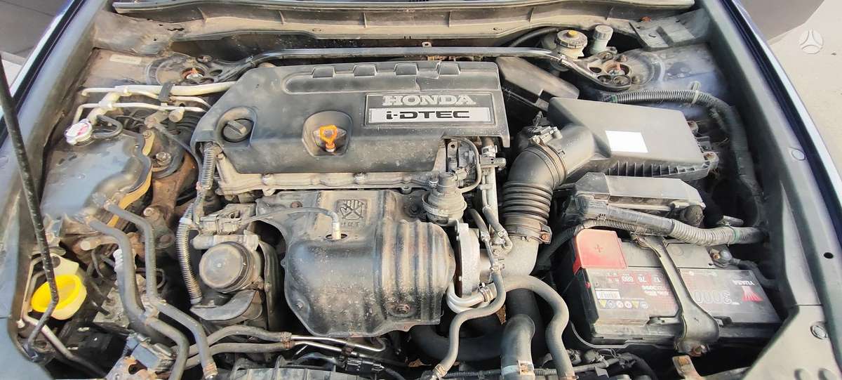 Honda Accord 2010 — photo 41