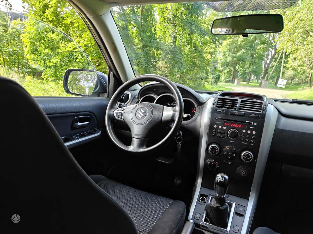 Suzuki Grand 2007 — photo 9