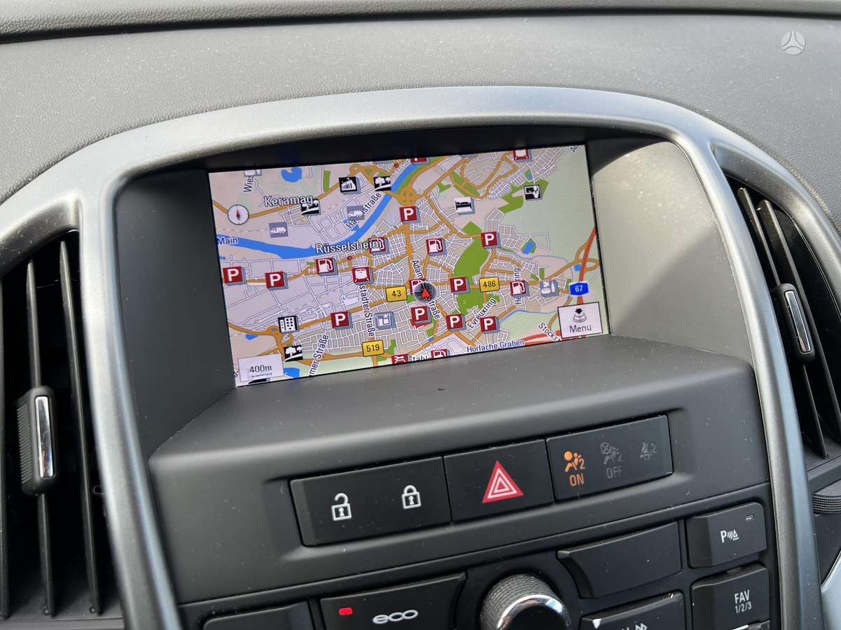 Opel Astra 2015 — photo 14