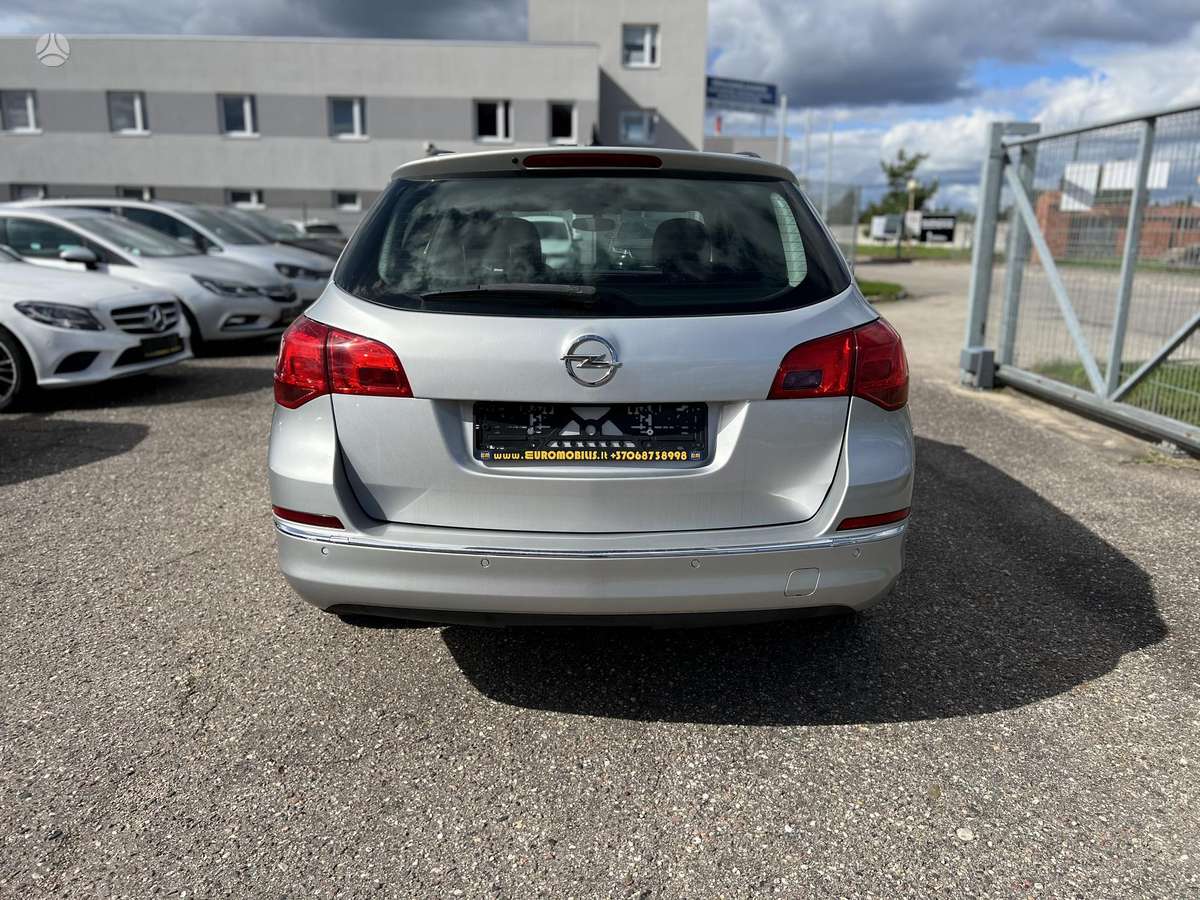 Opel Astra 2015 — photo 5