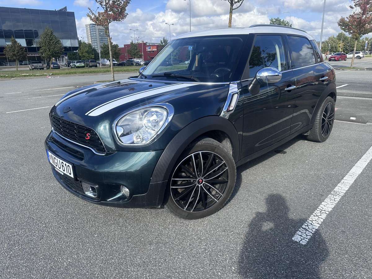 Mini Countryman 2013 — вигляд ззаду