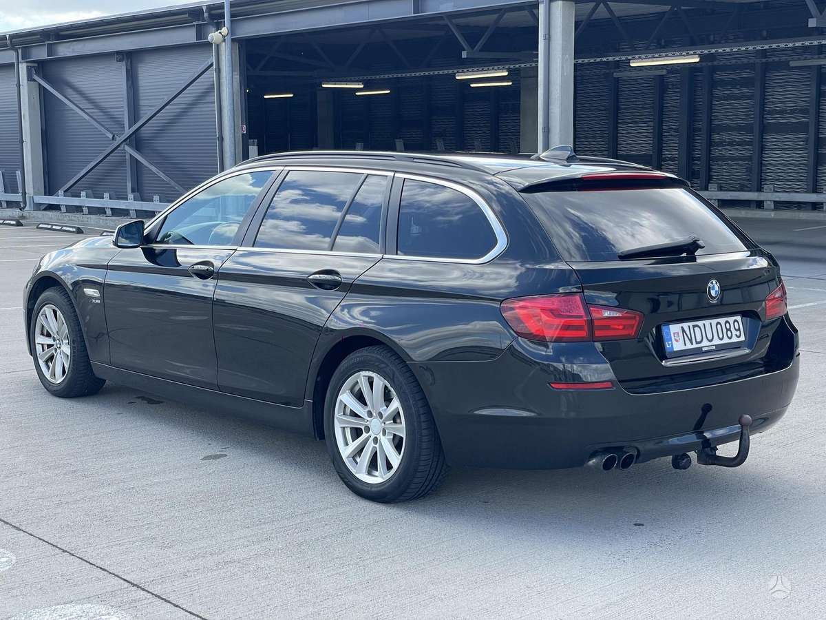 BMW 525 2011 — photo 7