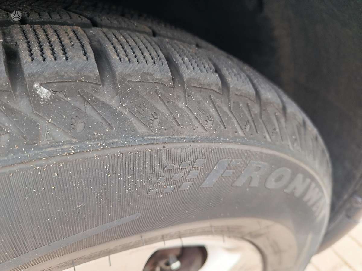Infiniti FX35 2010 — photo 11