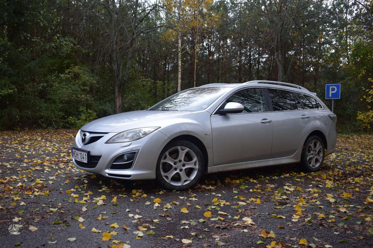Mazda 6 2011 — rear view