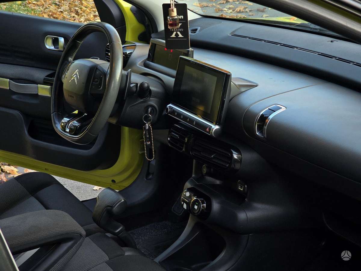 Citroen C4 2014 — photo 18