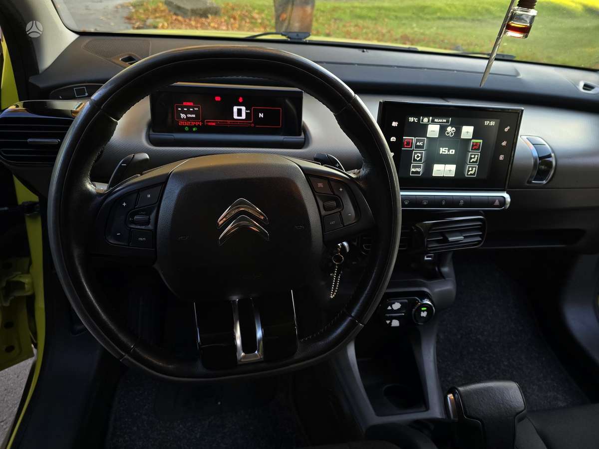 Citroen C4 2014 — photo 20