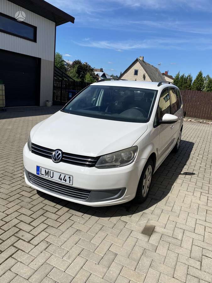 Volkswagen Touran 2011 — vehicle for AFU Ukraine
