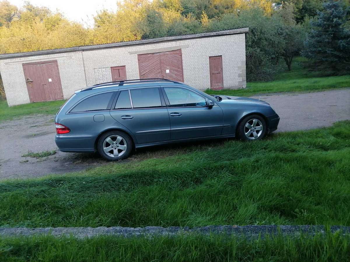 Mercedes-Benz E220 2006 — engine 2148 cm³, 150 HP (110kW)