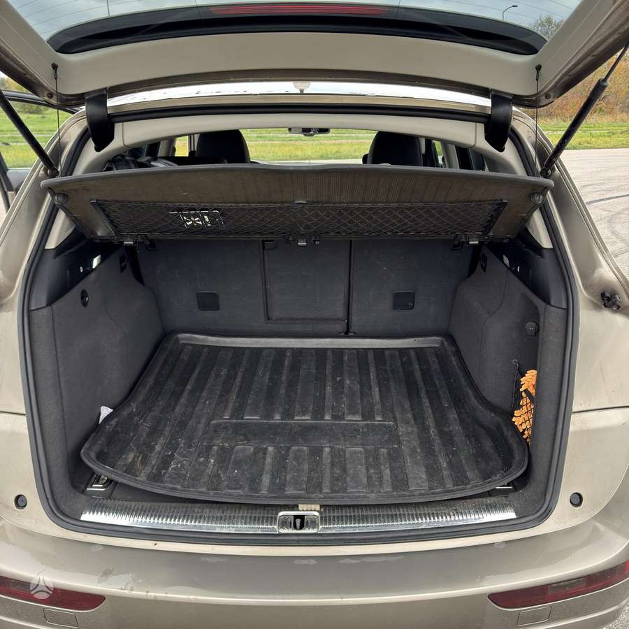 Audi Q5 2010 — photo 10