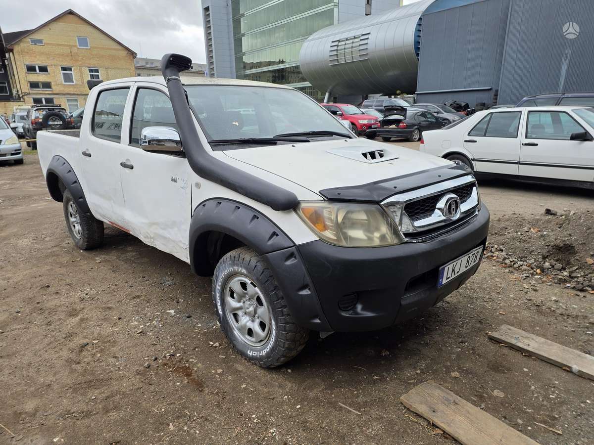 Toyota Hilux 2008 — vehicle for AFU Ukraine
