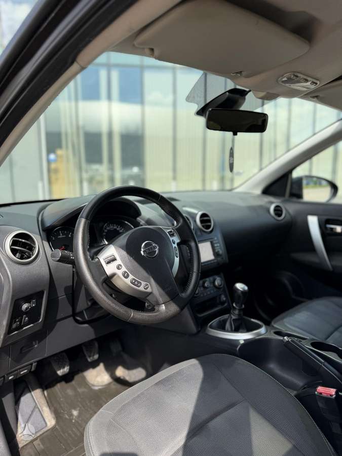 Nissan Qashqai 2010 — фото 10