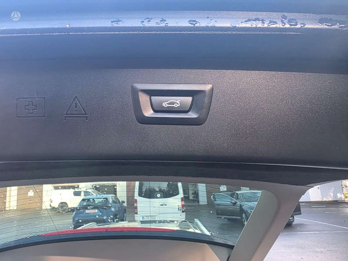 BMW 520 2010 — photo 5