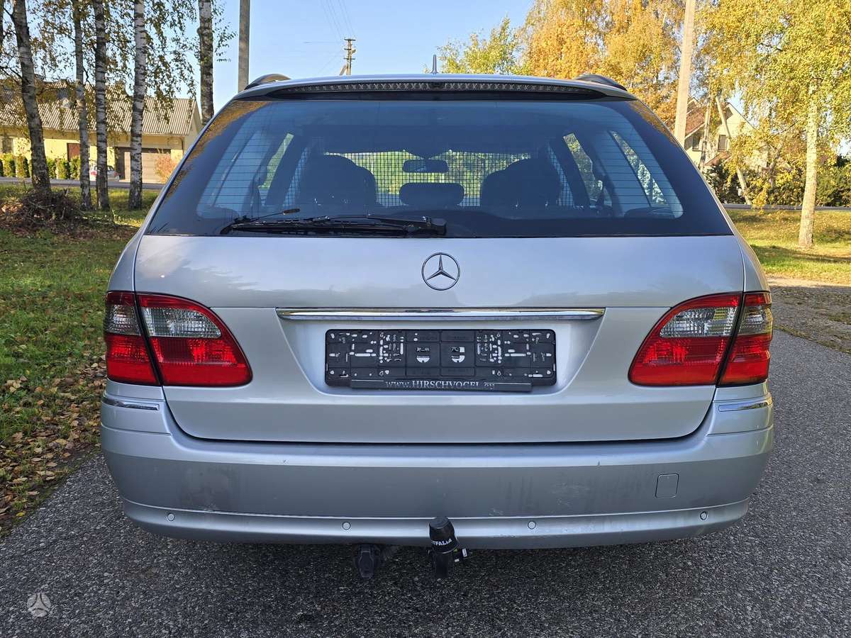Mercedes-Benz E220 2008 — photo 5