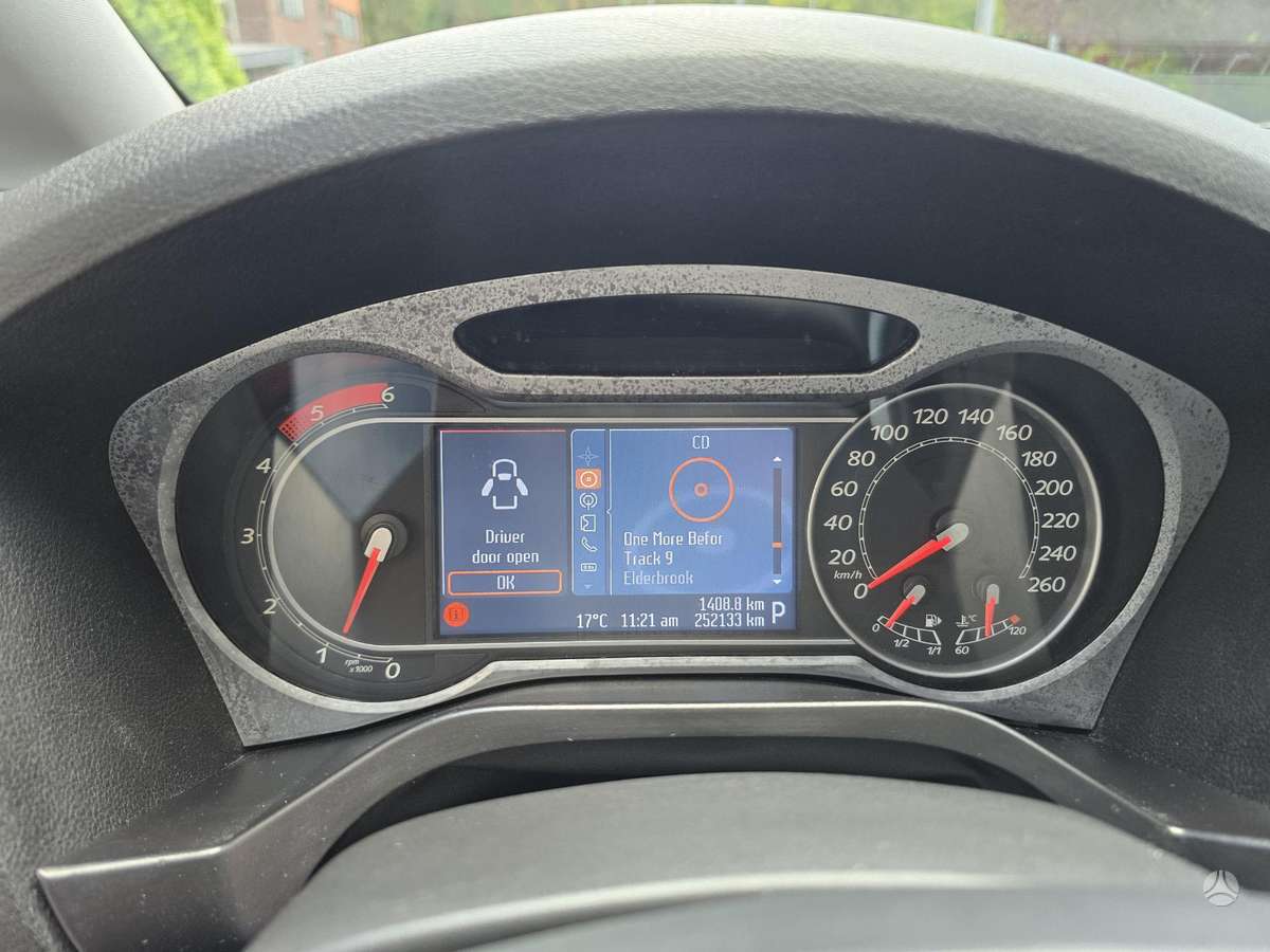 Ford S-MAX 2010 — photo 5