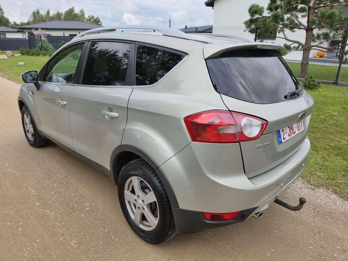 Ford Kuga 2010 — engine 2000 cm³, 140 HP (103kW)