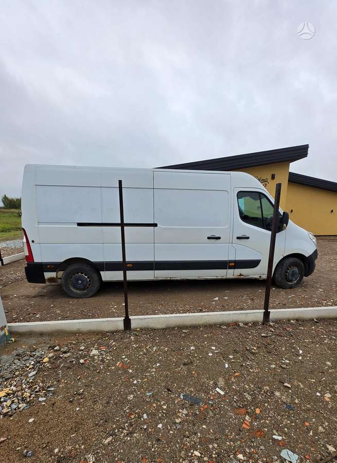 Renault Master 2010 — interior