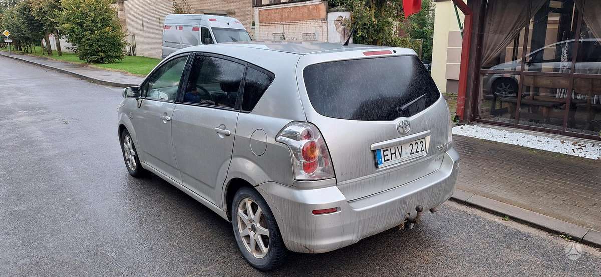 Toyota Corolla 2006 — engine 2231 cm³, 177 HP (130kW)