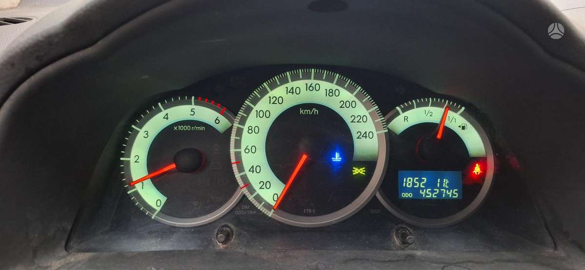 Toyota Corolla 2006 — photo 6