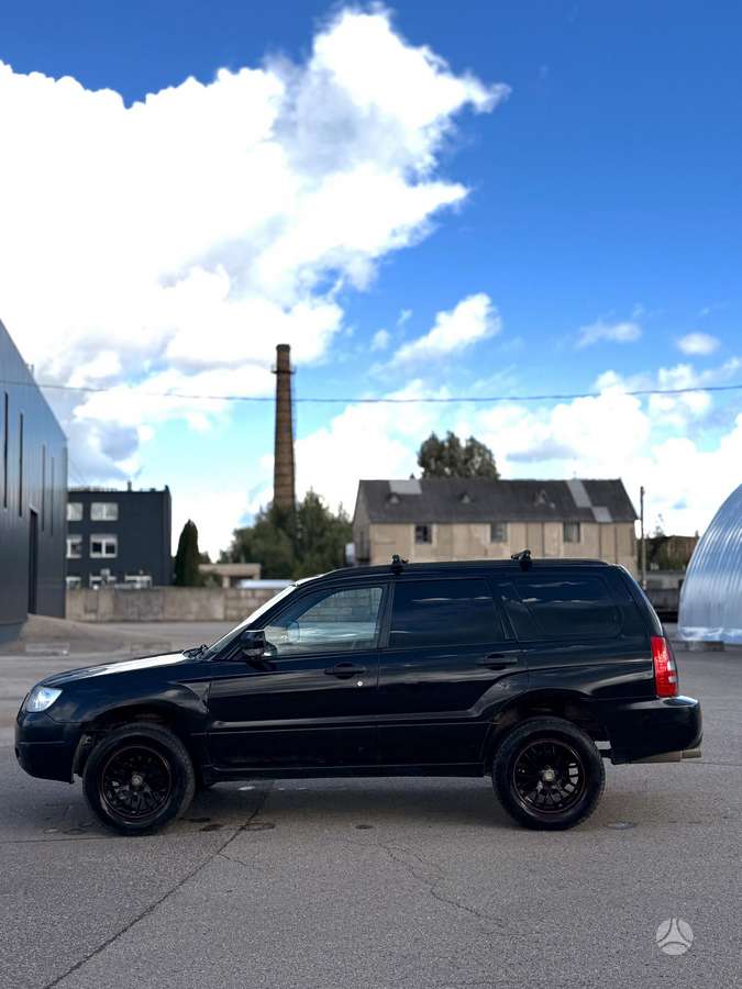 Subaru Forester 2008 — вигляд ззаду