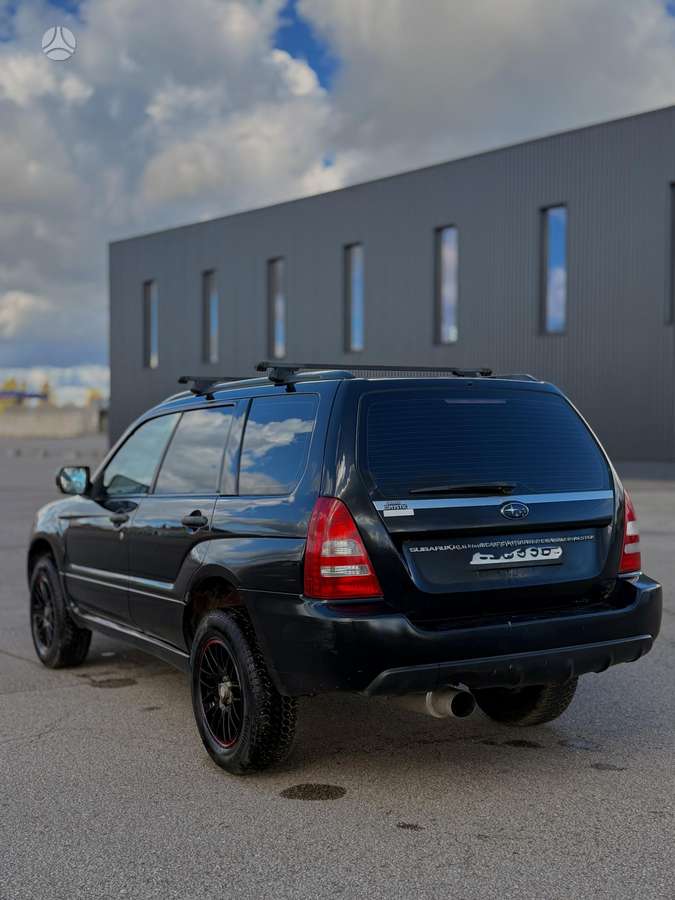 Subaru Forester 2008 — салон