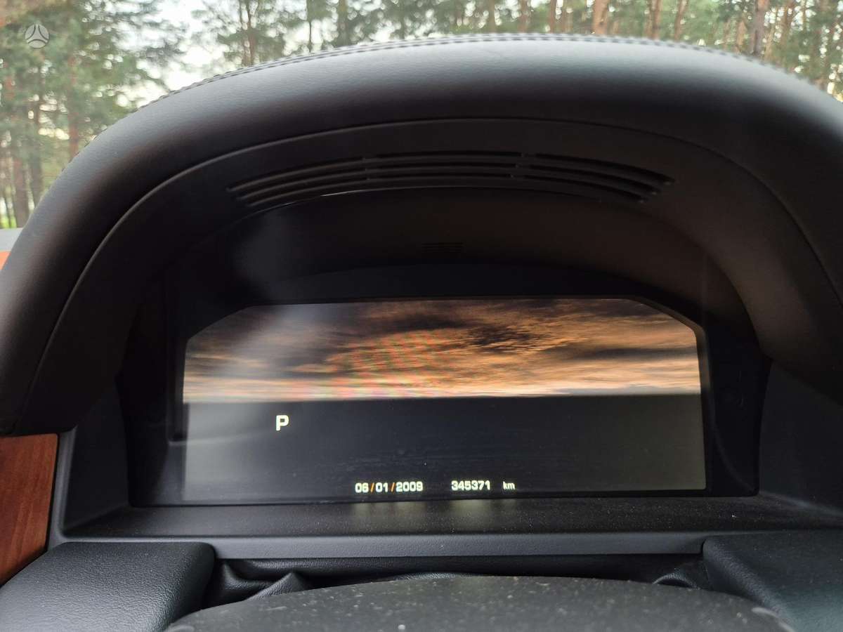 Land Rover 2010 — photo 22