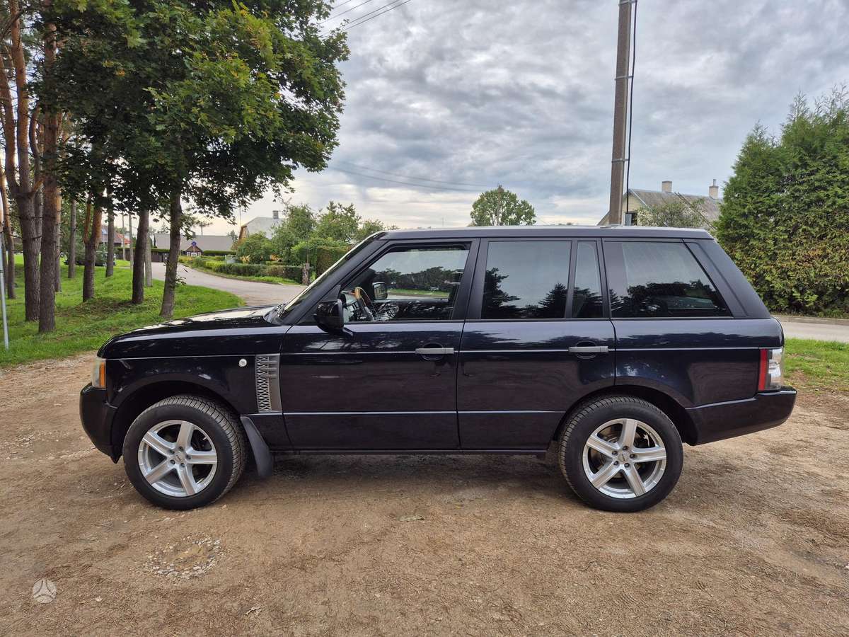 Land Rover 2010 — photo 6