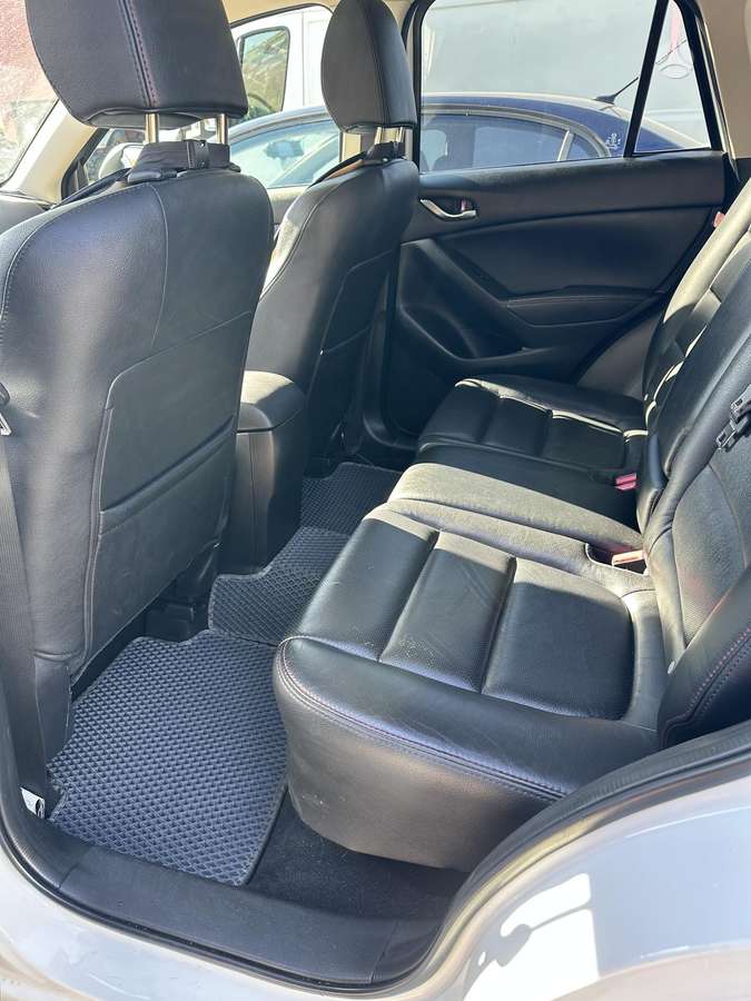 Mazda CX-5 2014 — interior