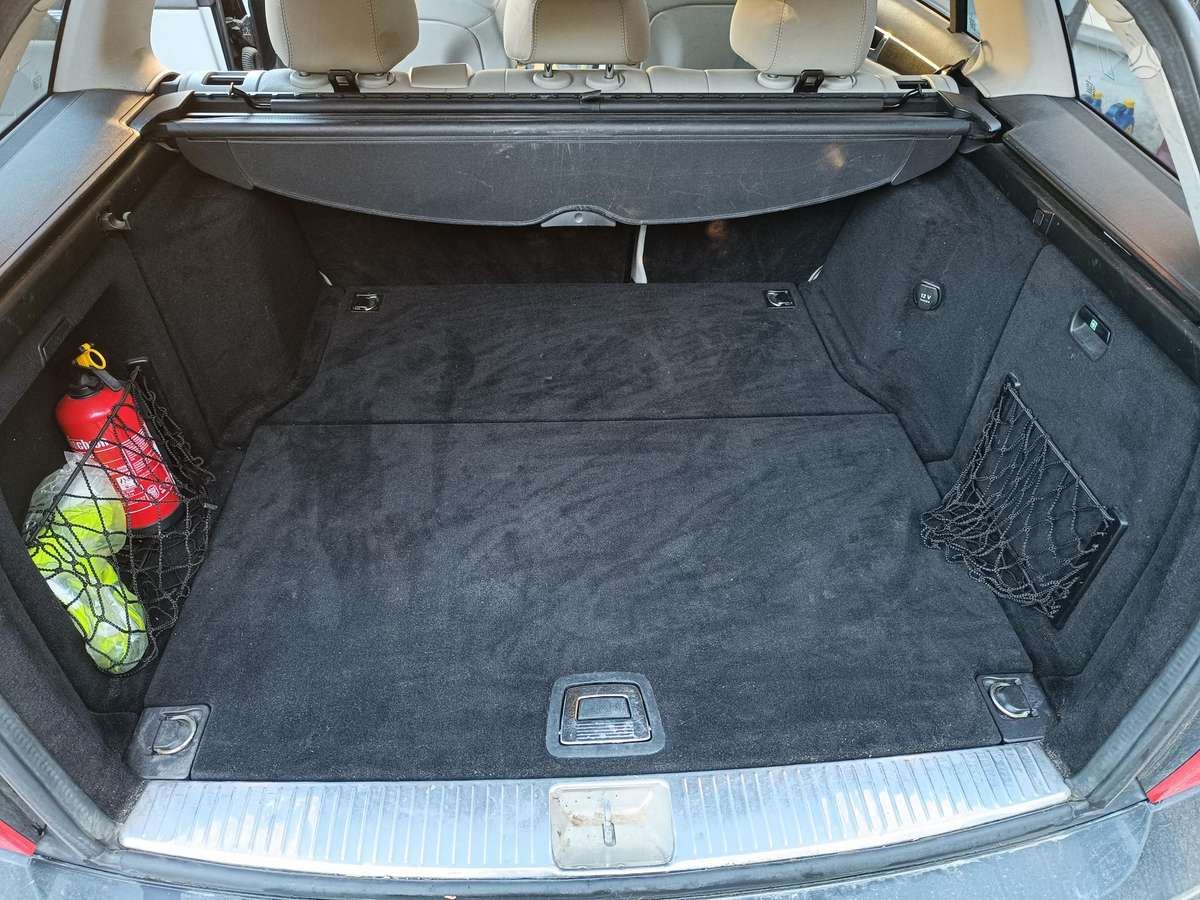 Mercedes-Benz C220 2009 — photo 12