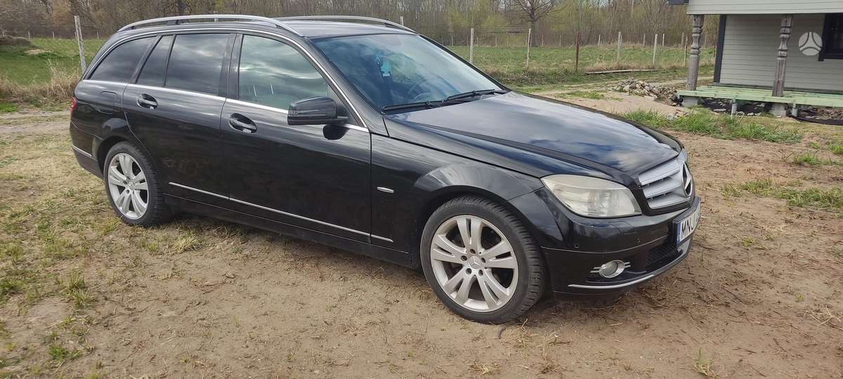 Mercedes-Benz C220 2009 — engine 2100 cm³, 136 HP (100kW)