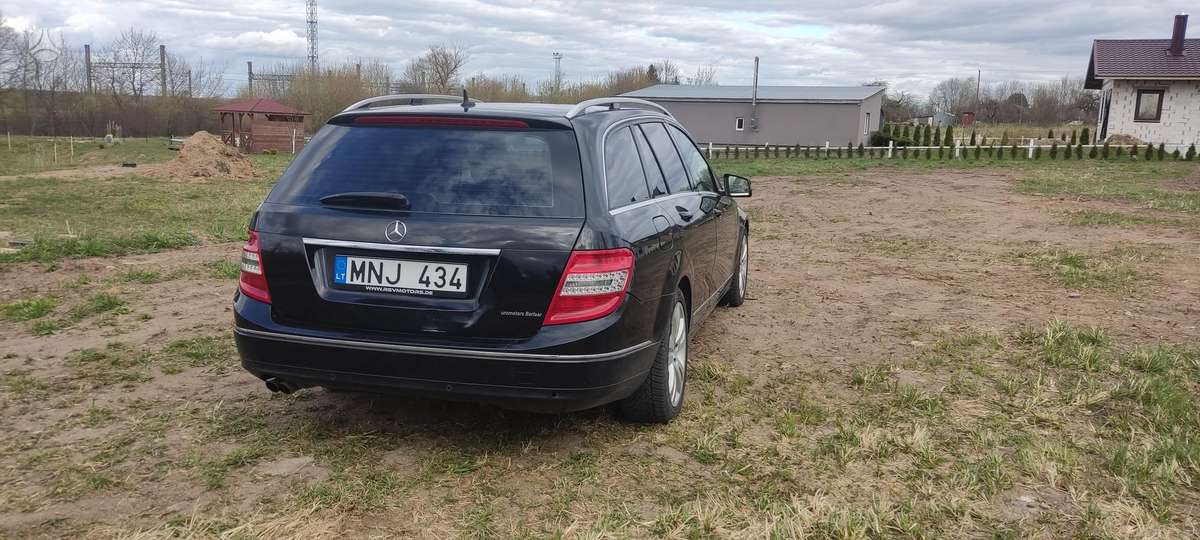 Mercedes-Benz C220 2009 — photo 6
