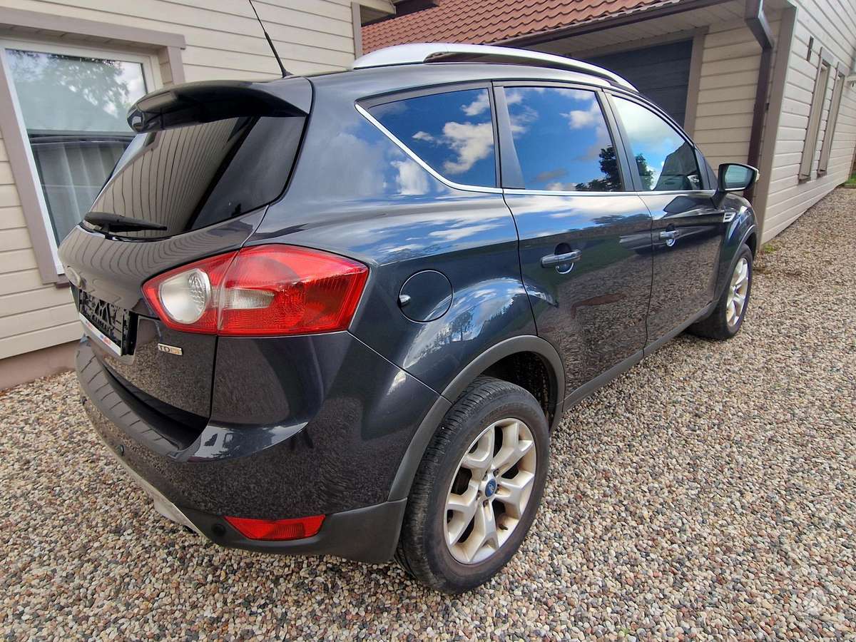 Ford Kuga 2009 — двигун 1997 cm³, 136 HP (100kW)