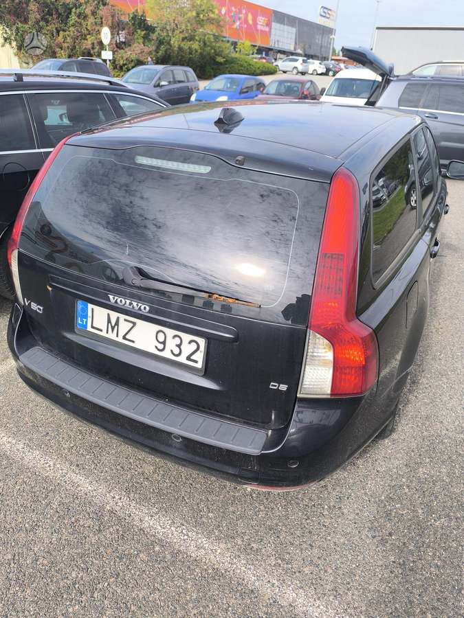 Volvo V50 2007 — двигун 2400 cm³, 231 HP (170kW)