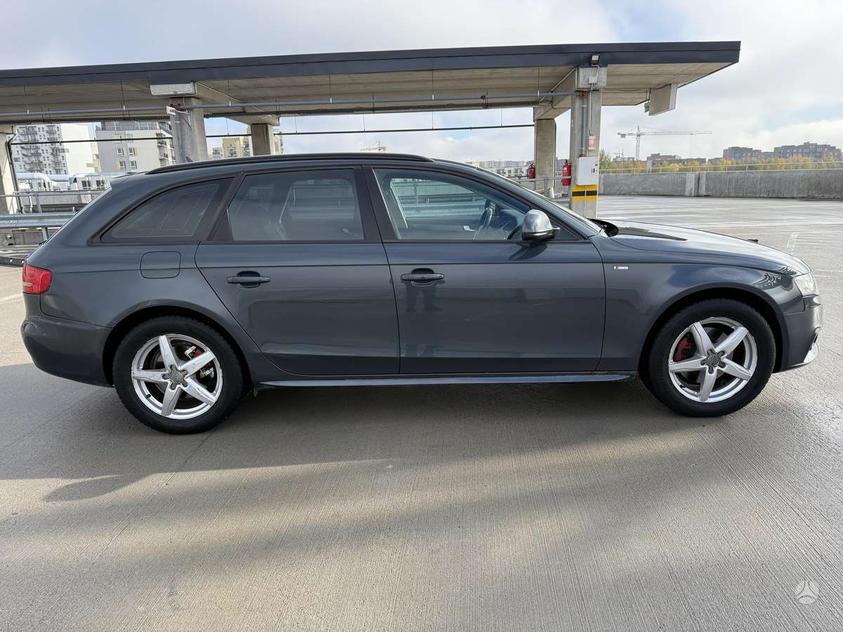 Audi A4 2009 — engine 1968 cm³, 143 HP (105kW)