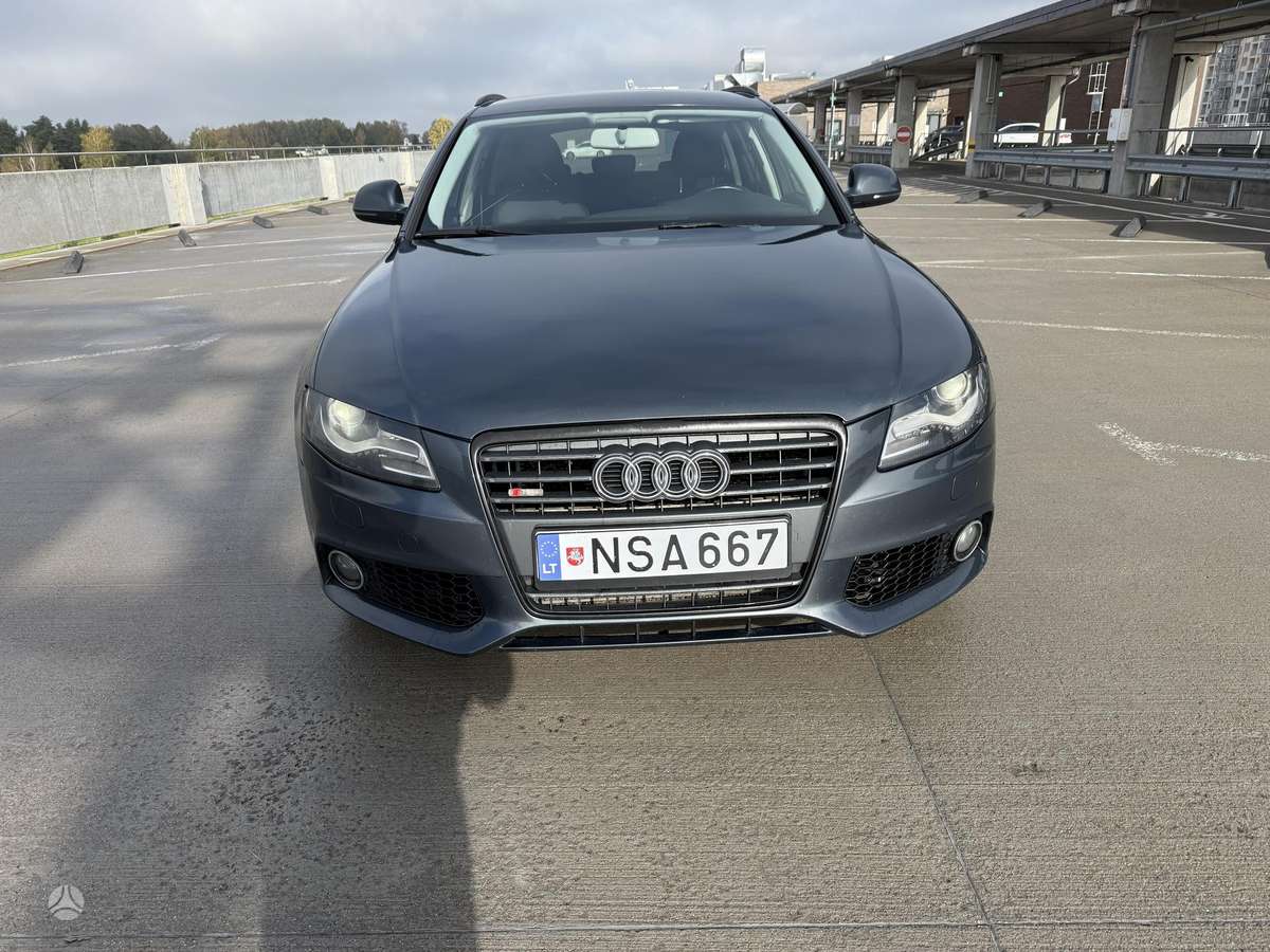 Audi A4 2009 — photo 8