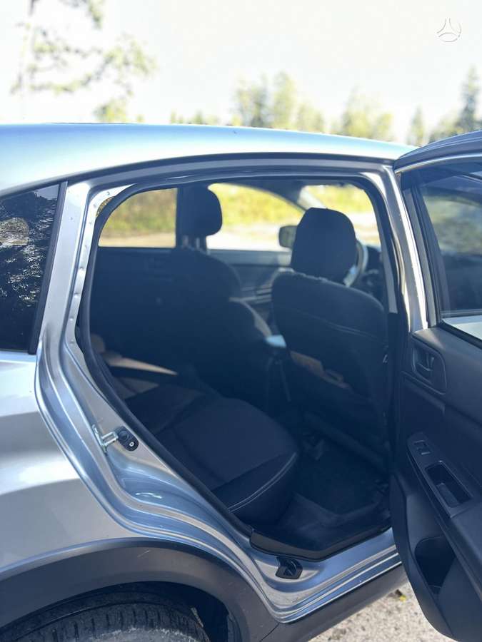 Subaru XV 2013 — фото 10
