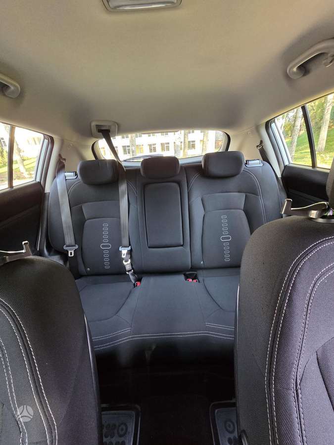 Kia Sportage 2010 — фото 11