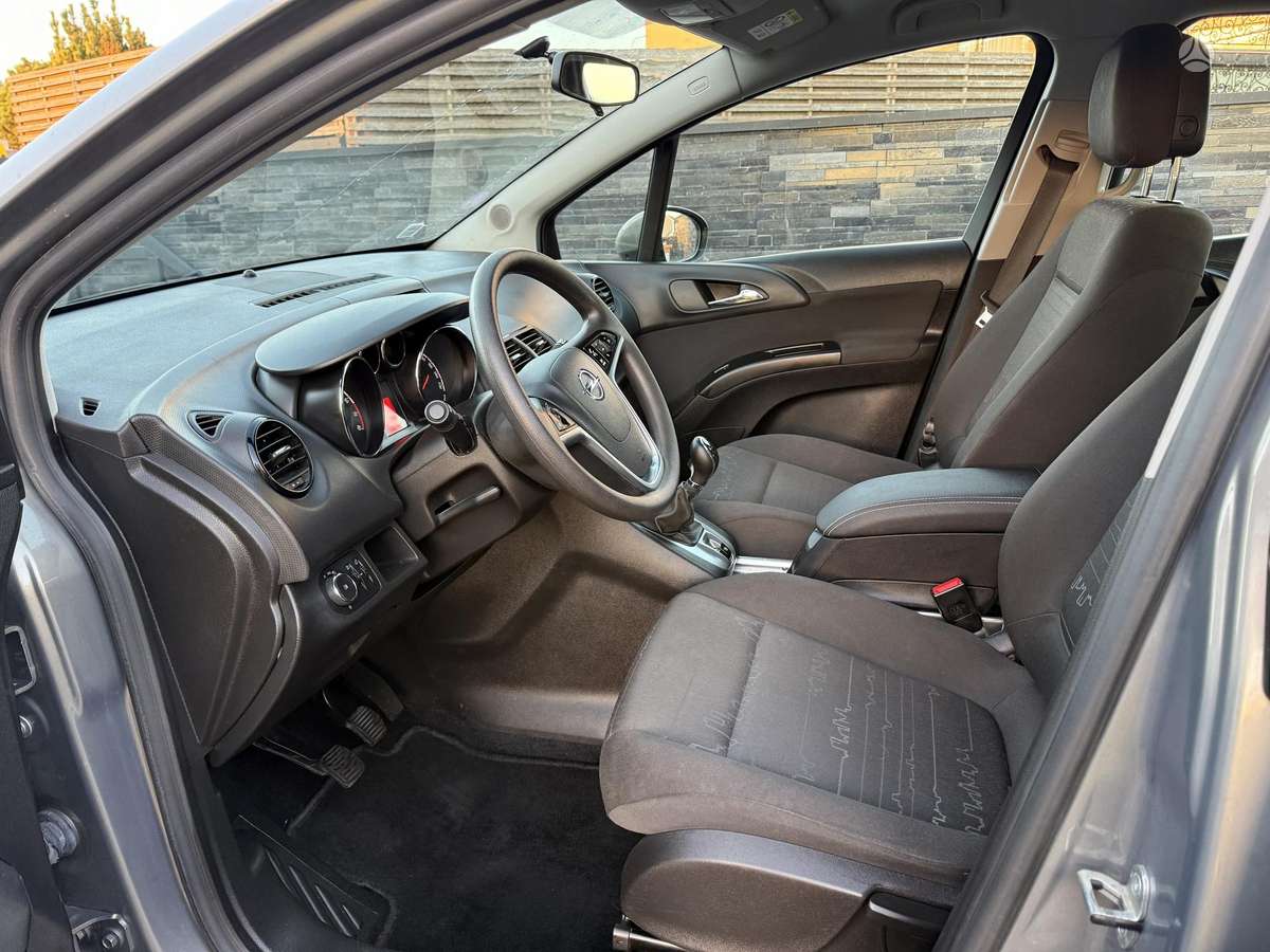 Opel Meriva 2015 — фото 16