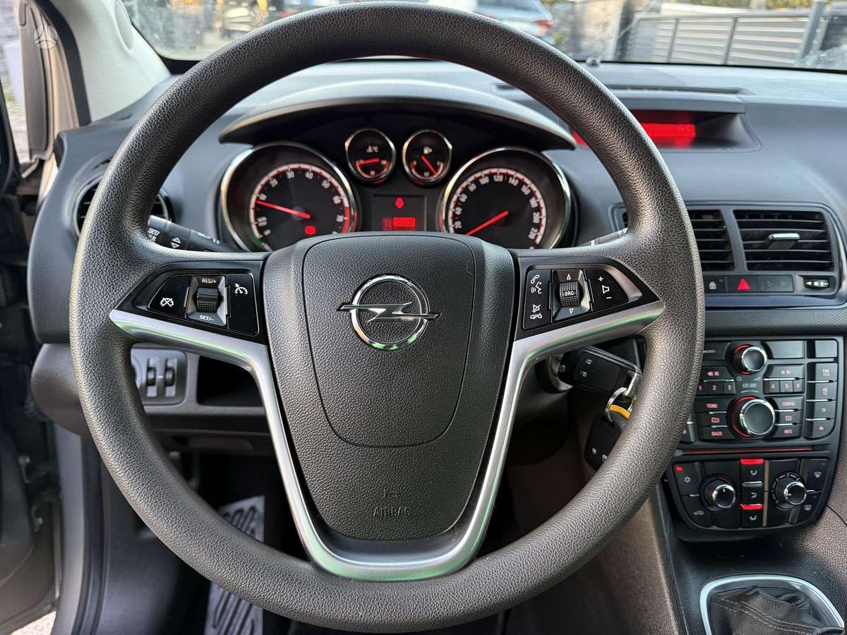 Opel Meriva 2015 — фото 19